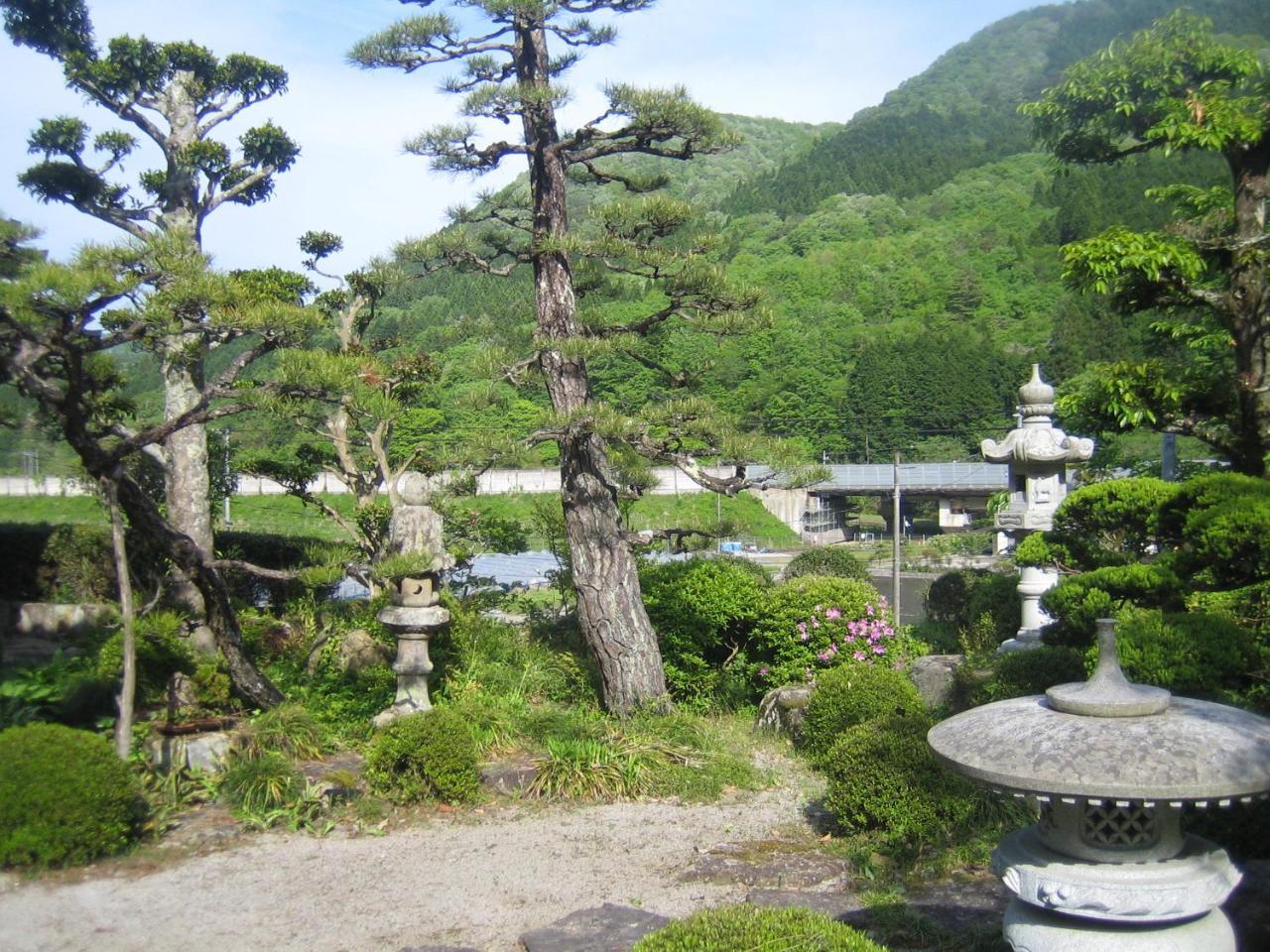 Japanese Style Inn Dohzen Miwa Niimi Bagian luar foto
