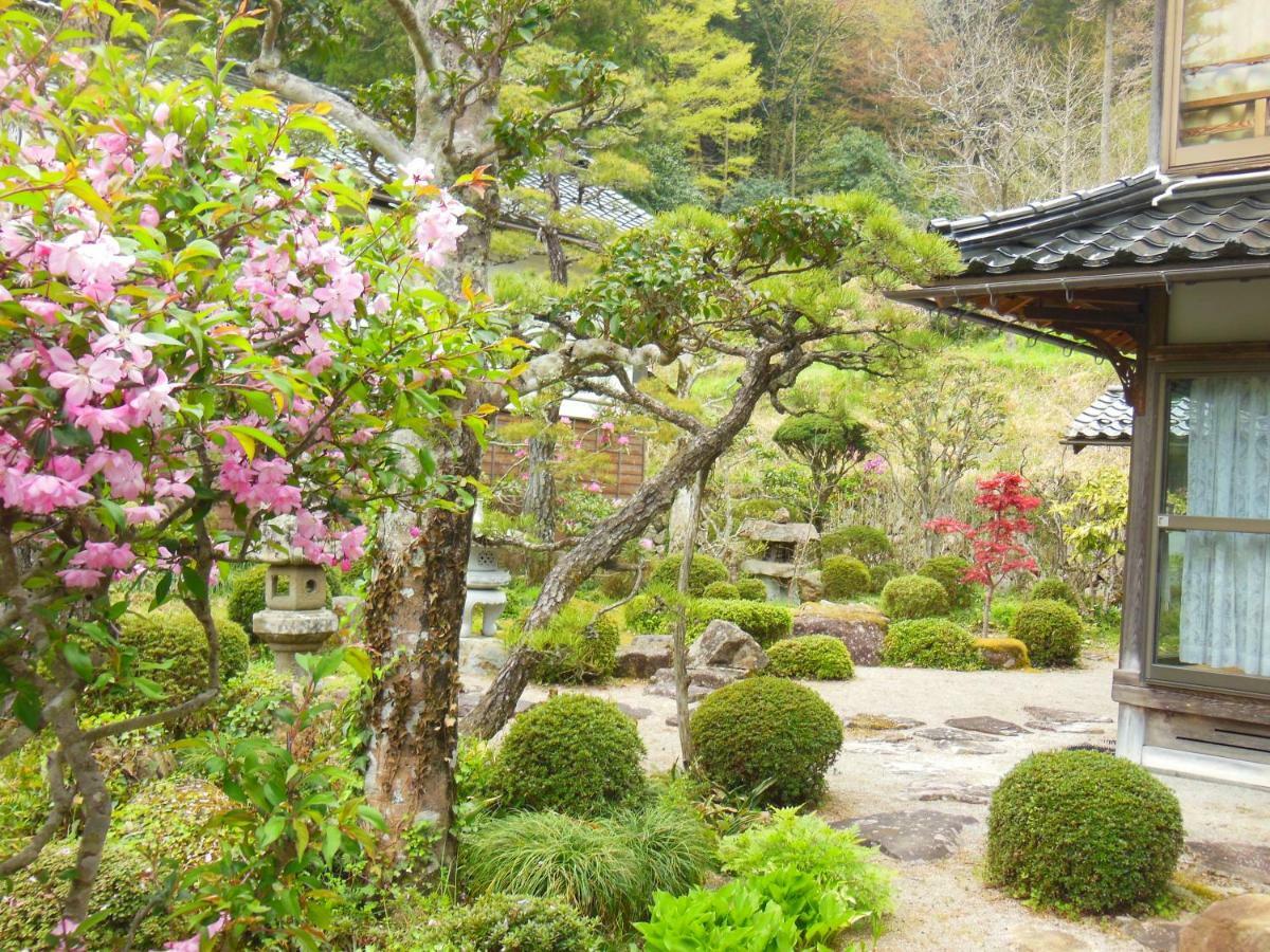 Japanese Style Inn Dohzen Miwa Niimi Bagian luar foto
