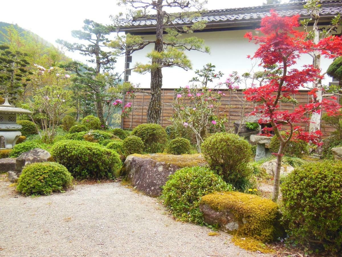 Japanese Style Inn Dohzen Miwa Niimi Bagian luar foto